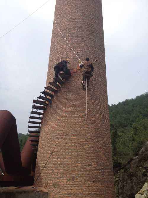 鍋爐房煙囪拆除