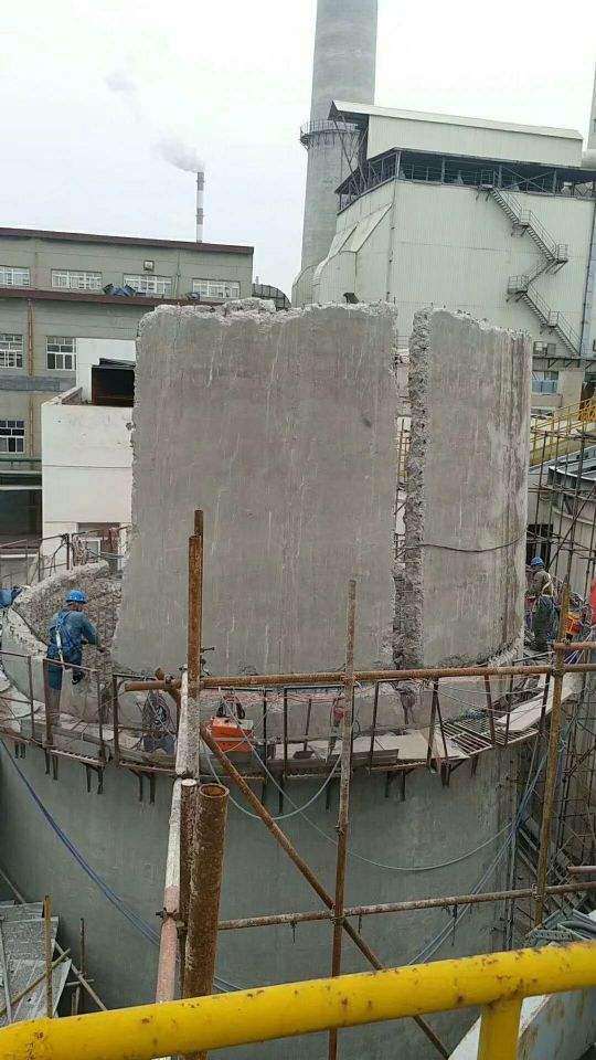 100米煙囪拆除多少錢