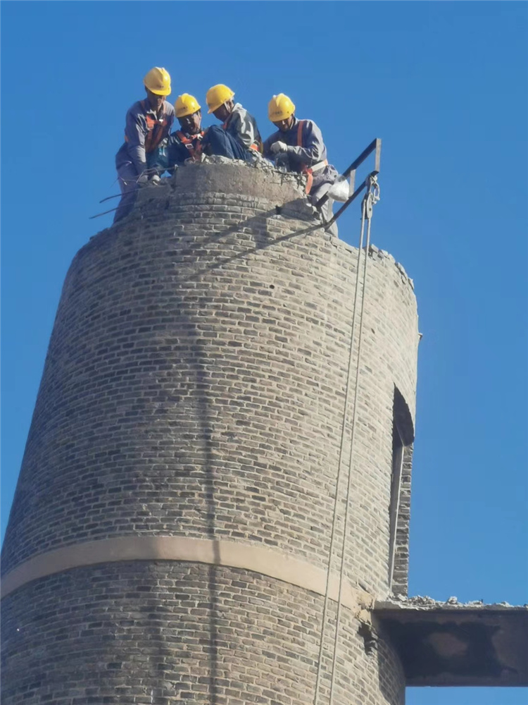 拆除磚煙囪施工順序