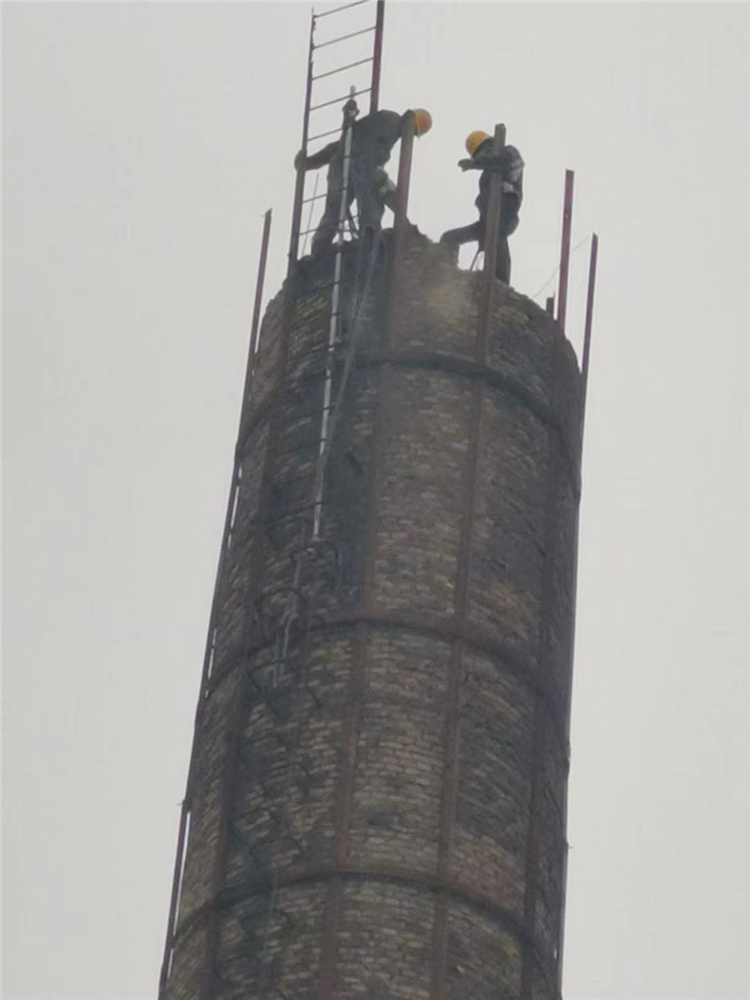 磚混煙囪拆除加高施工技巧